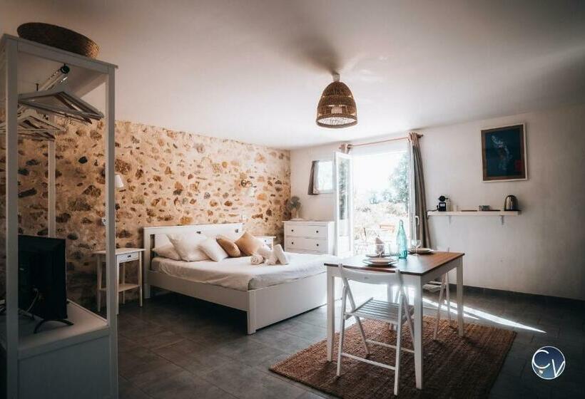 Mas De Baume, Mas Provençal Au Calme Avec Piscine