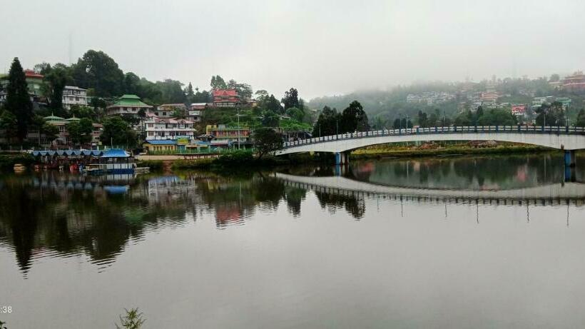 Mayal Lyang Home Stay