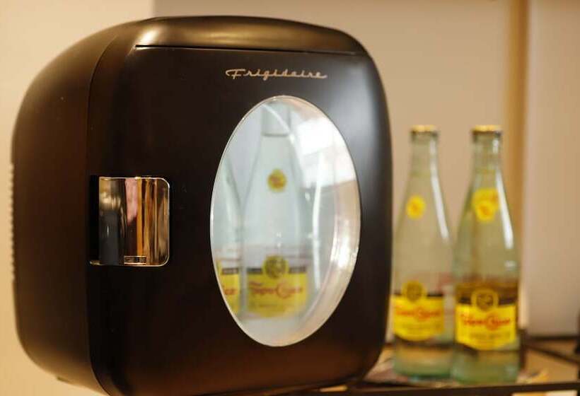 Мотель The Vine On Main