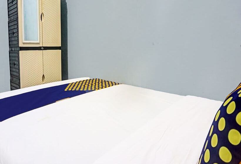 Hotel Spot On 91600 Syariah Army Kost & Homestay