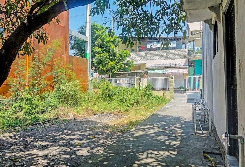 Hotel Spot On 91600 Syariah Army Kost & Homestay