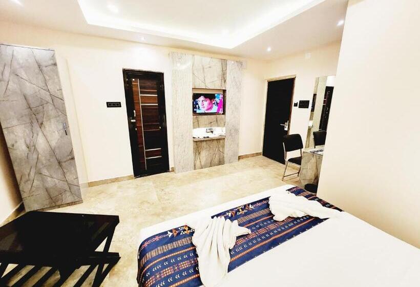 בית מלון כפרי The Greenstar Inn Premium