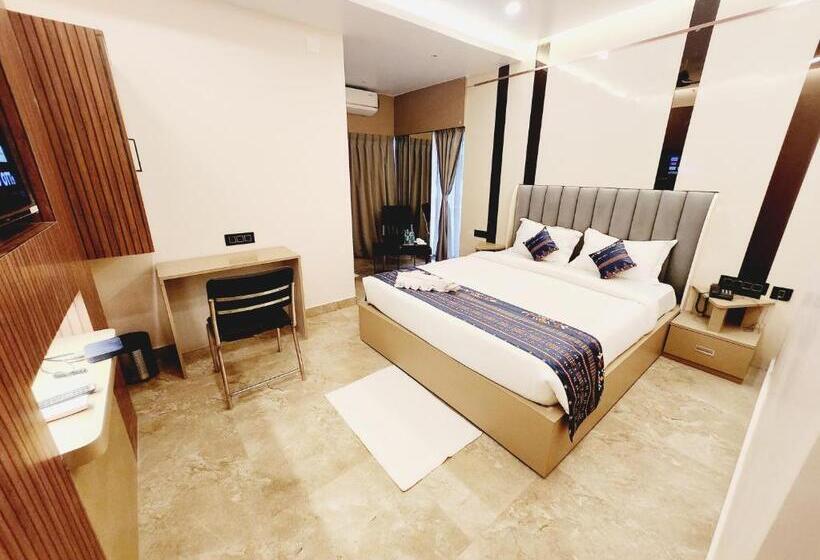 בית מלון כפרי The Greenstar Inn Premium