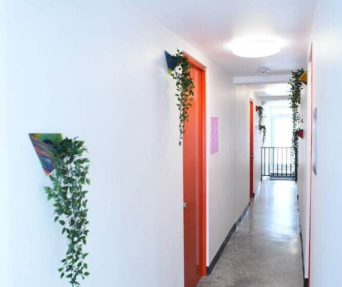 Juliette Hostel Digital Nomad Women Only