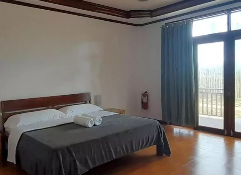 Takbo Beach Resort