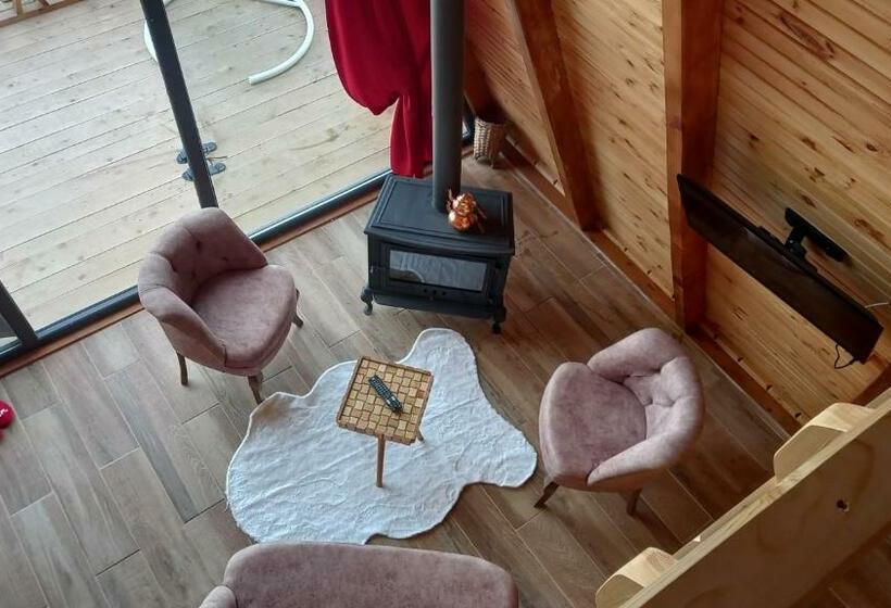 住宿加早餐  Drosa Bungalov