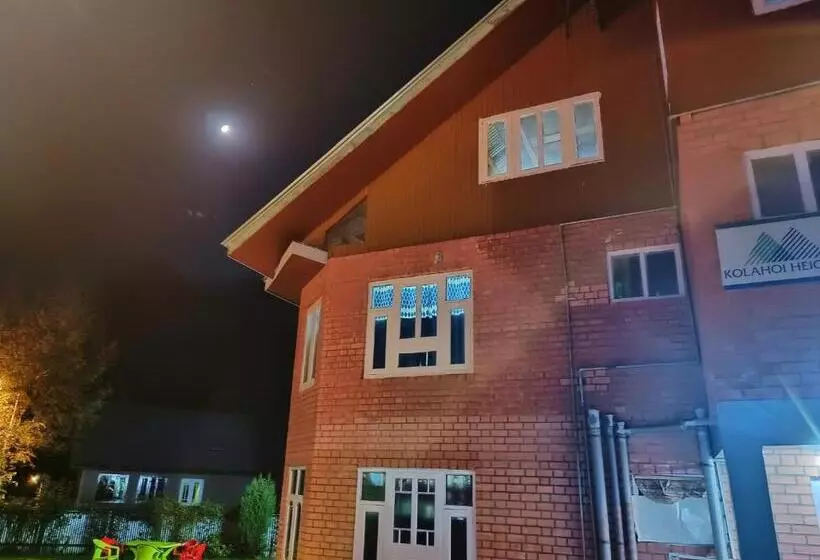 ホテル Kolahoi Heights Guest House