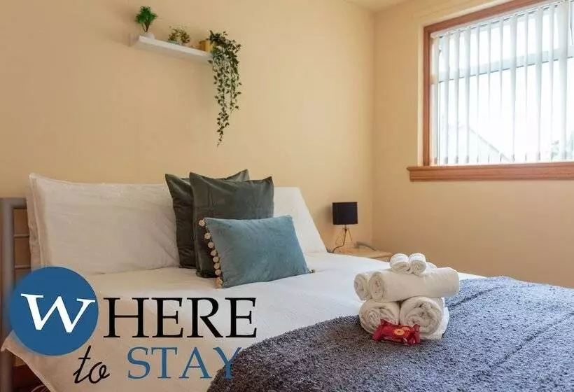 Lovely Apartment By The Hillwood Park Free Parking