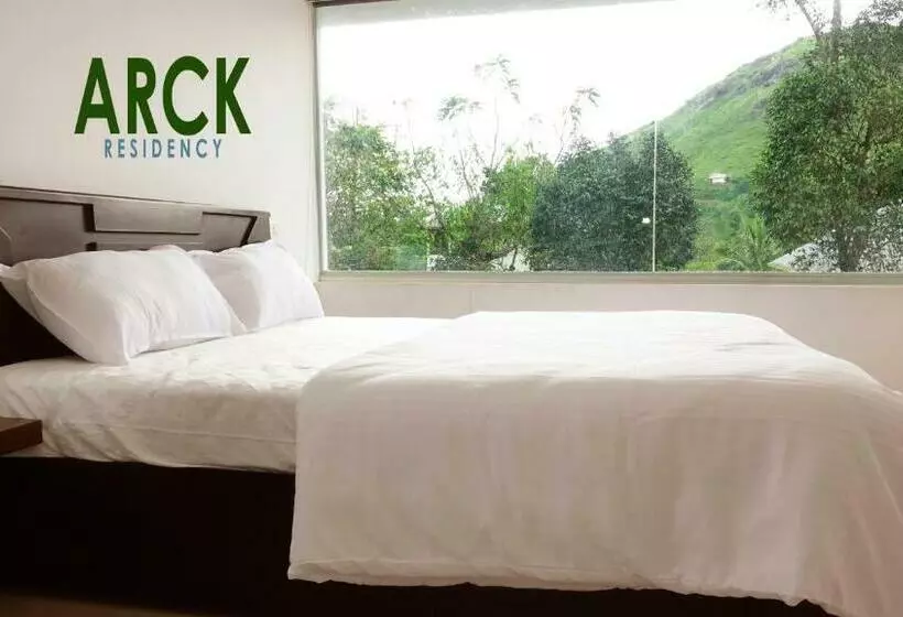 ペンション Arck Residency