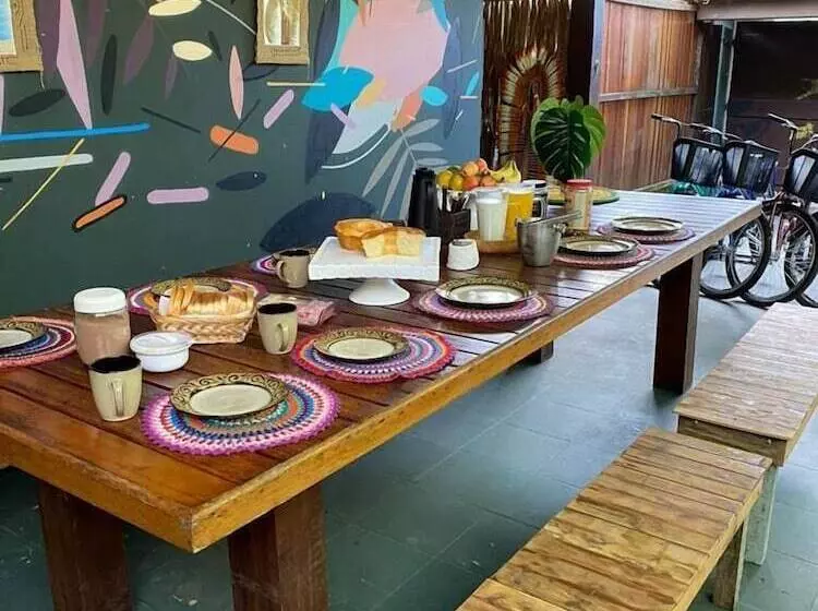 پانسیون Tropical Casa Ubatuba