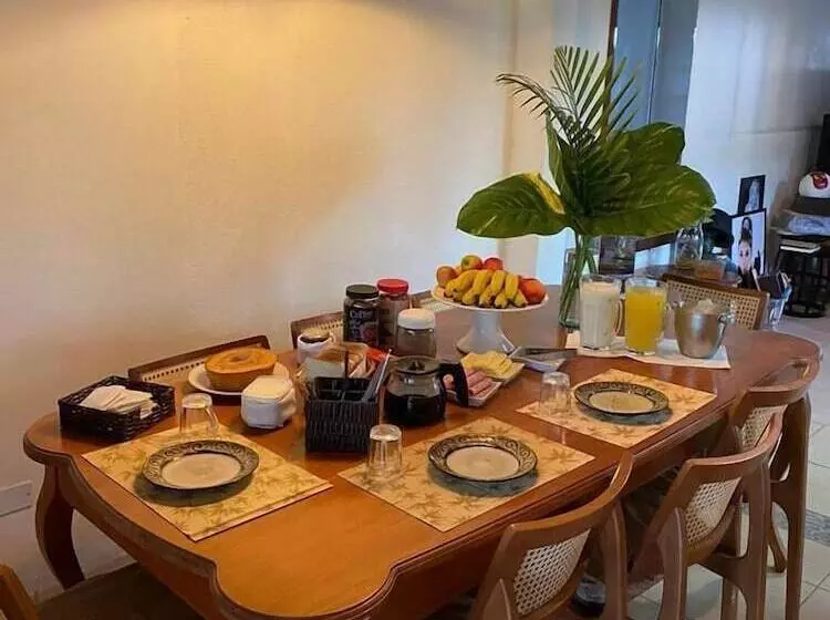 پانسیون Tropical Casa Ubatuba