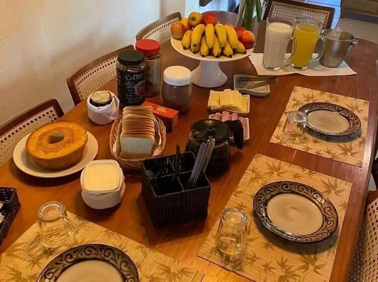 پانسیون Tropical Casa Ubatuba