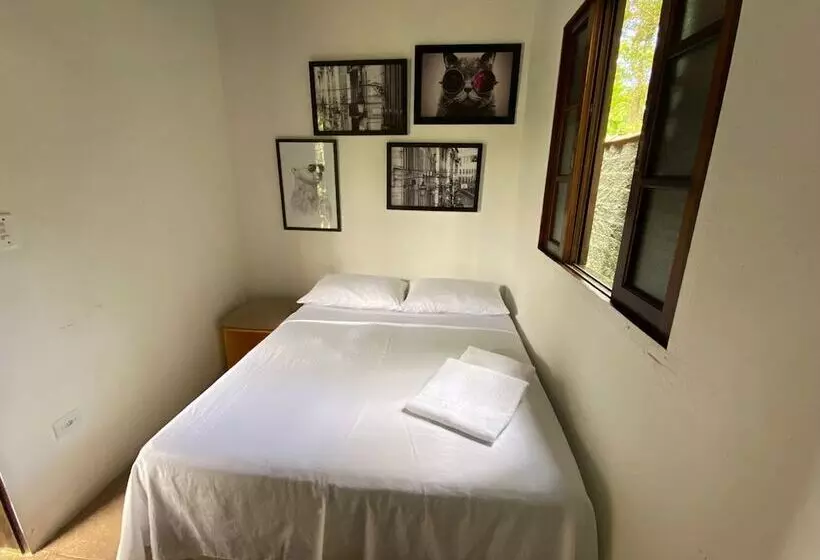 پانسیون Tropical Casa Ubatuba