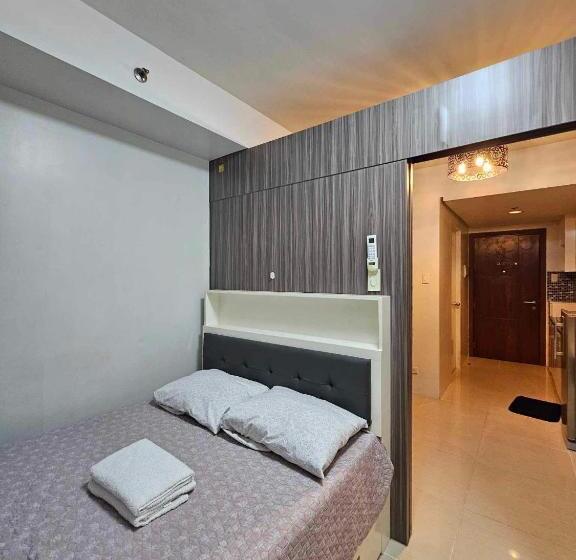 Cozy Staycation At Shell Residences