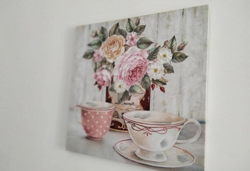 مبيت وإفطار Casa Red Rose