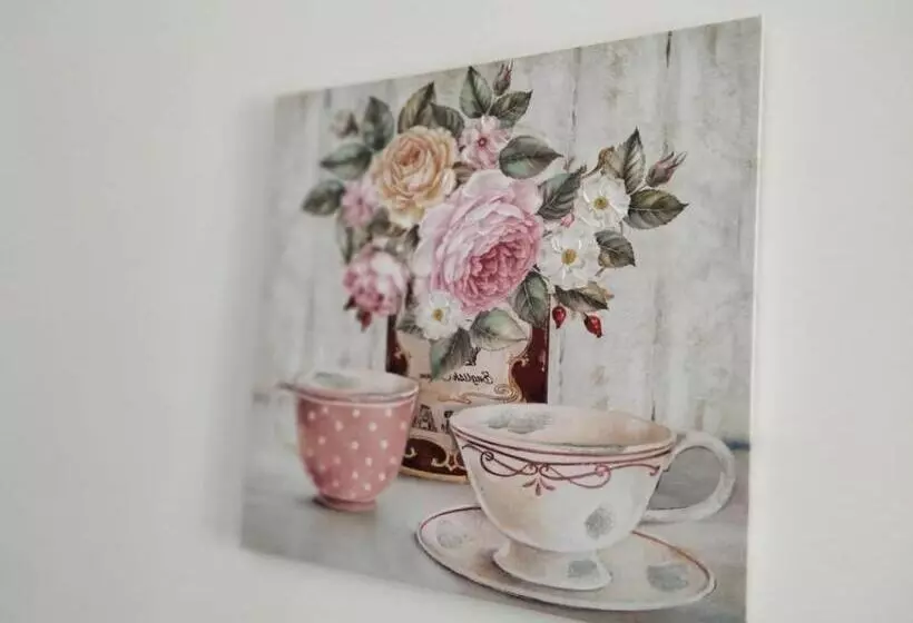 ベッドアンドブレックファースト Casa Red Rose