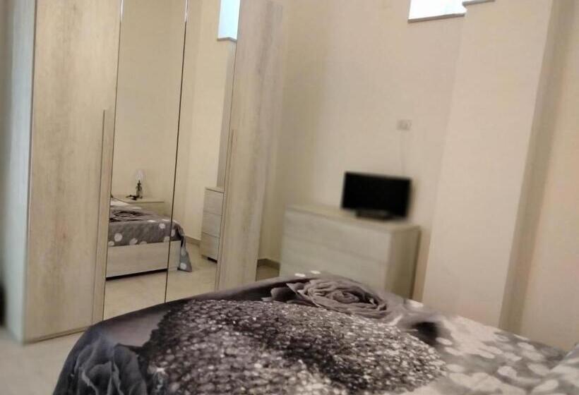 مبيت وإفطار Casa Red Rose