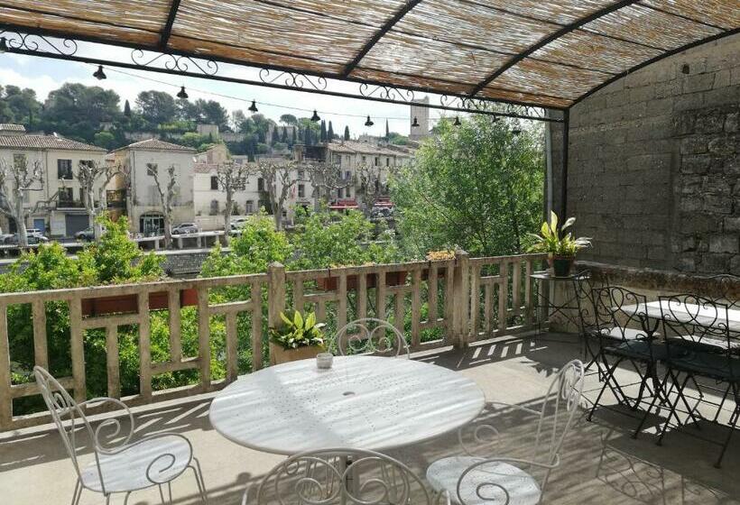 Déjeuner Au Bord De L Eau