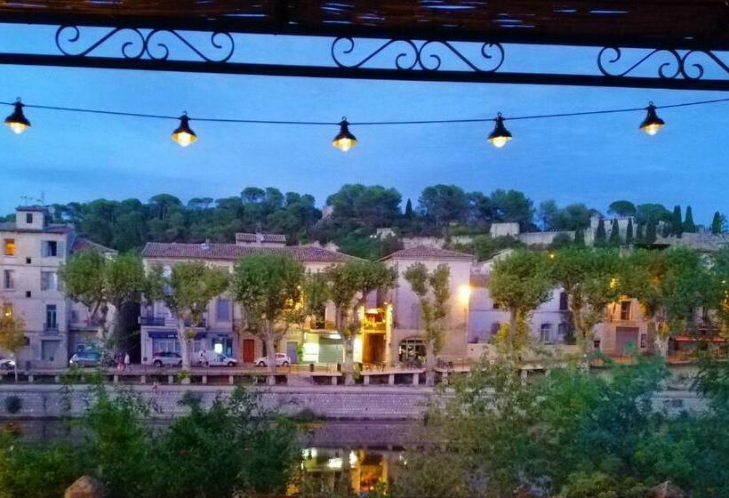 Déjeuner Au Bord De L Eau