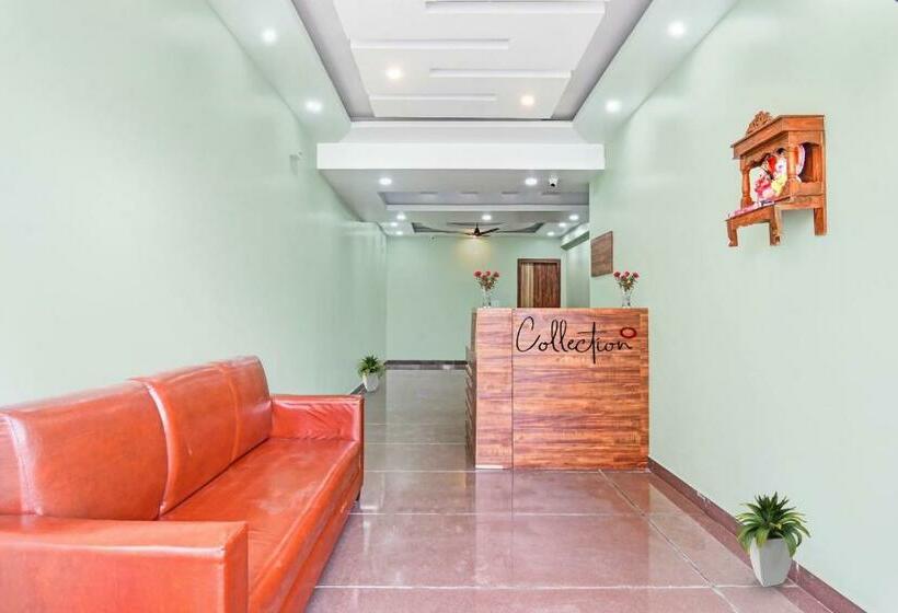 ホテル Capital O Avro