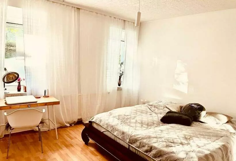 Schöne 2raumwohnung In Perfekter Lage
