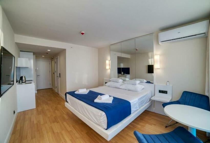 Batumi Sea Line Apart