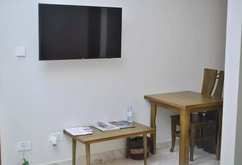 هتل Tenda Suites And Restaurant