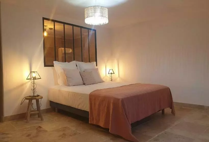 Majatalo Mas Du Recati