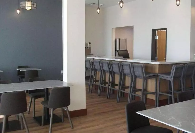 Radisson Hotel Pendleton Airport