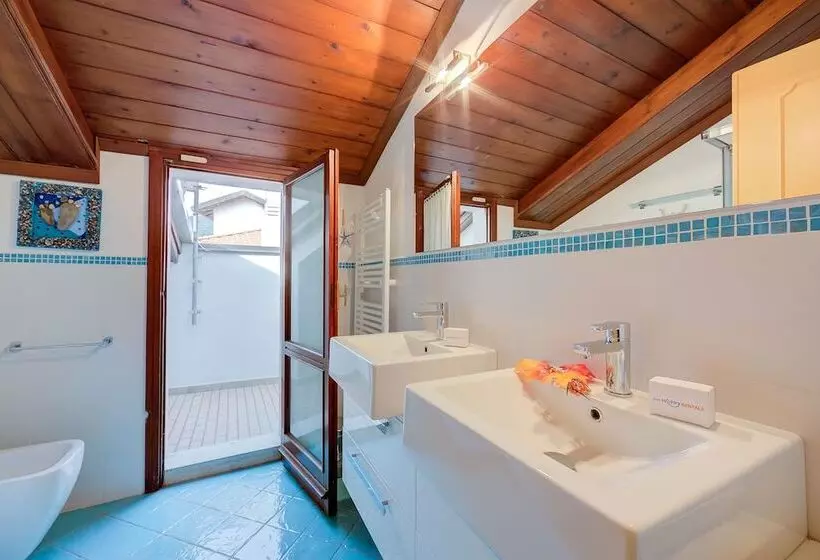 Cosy Loft 500m From Sea