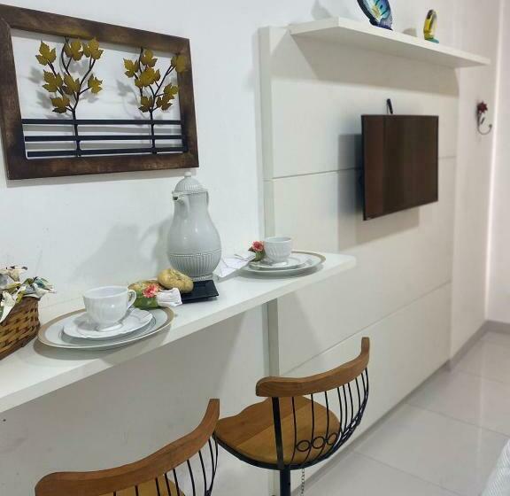 Flat Bervely Hills 308