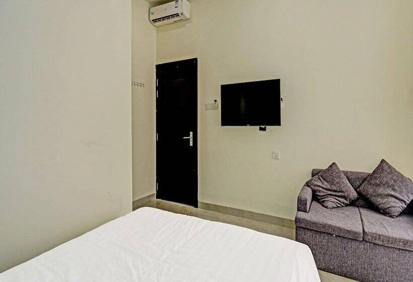 ホテル Collection O 91586 Green House Tiban