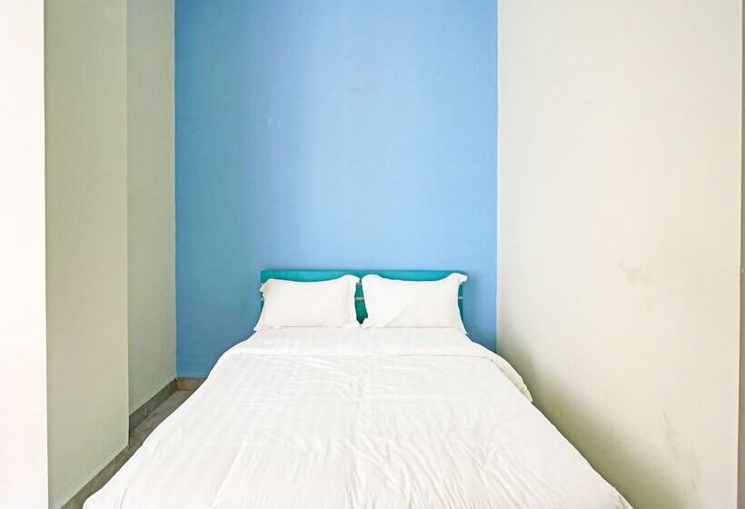 ホテル Collection O 91586 Green House Tiban