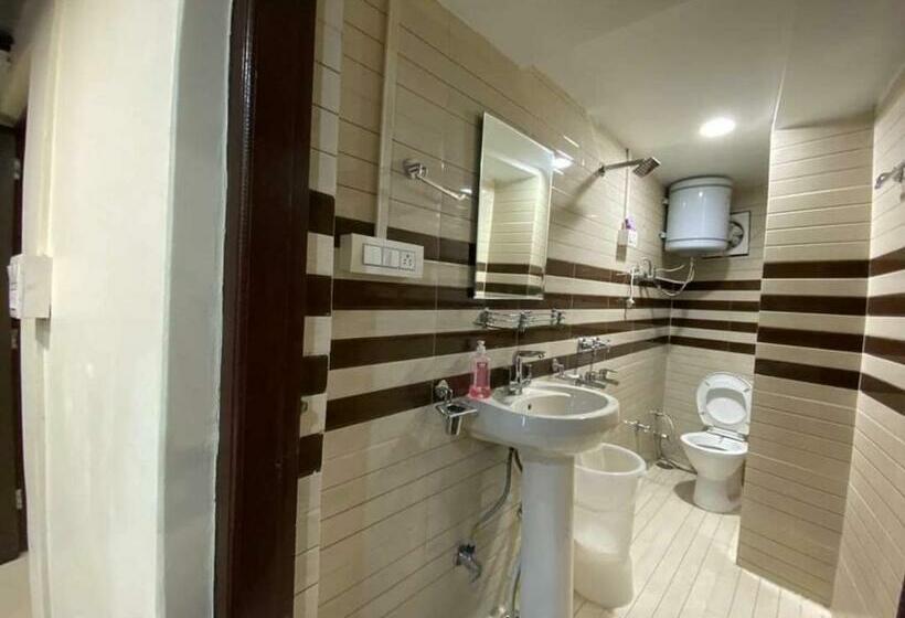 膳宿费 Sunny Guest House