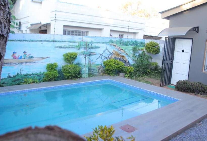 بنسيون Universe Guesthouse