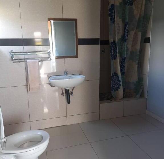 بنسيون Universe Guesthouse