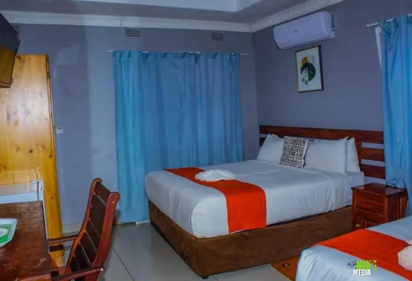 پانسیون Universe Guesthouse