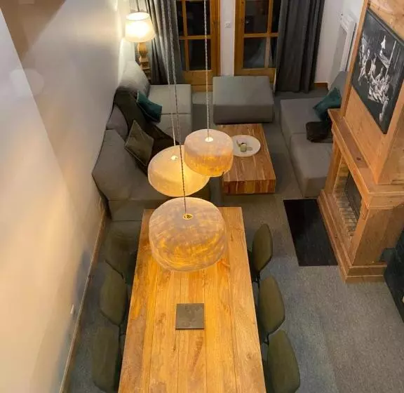 Arcs 1950 , Calm Comme A La Montagne