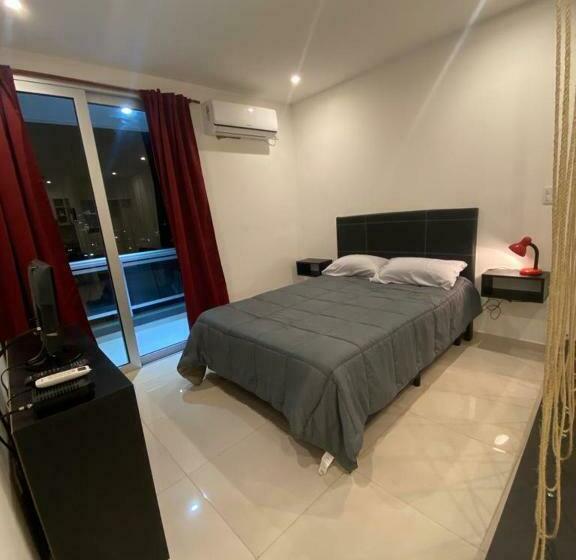 Departamento Solar Con Cochera