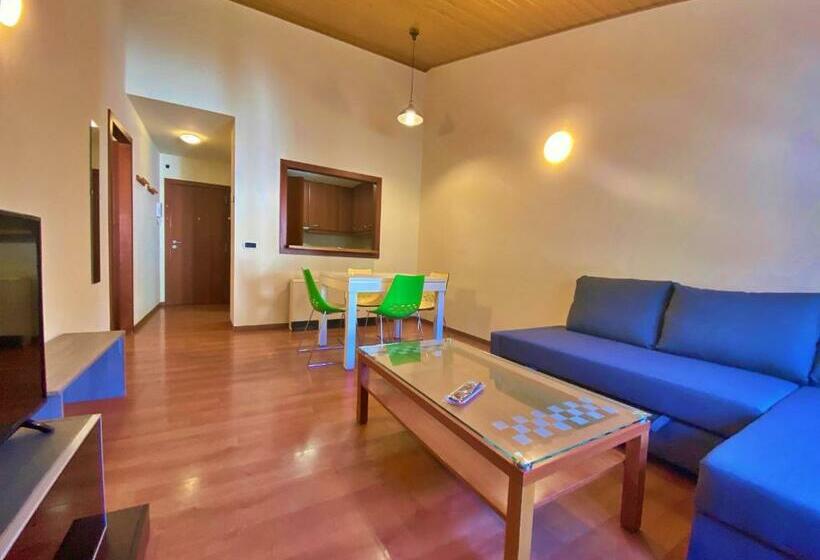 Tucamp 4.2 Hasta 4 Personas Junto Al Funicamp