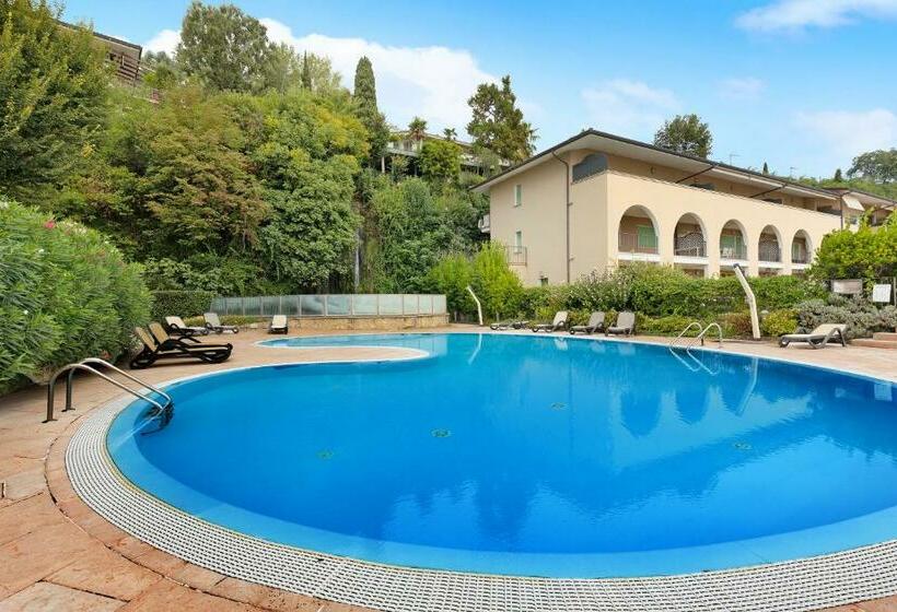 Dani Apartment Garda Lake View