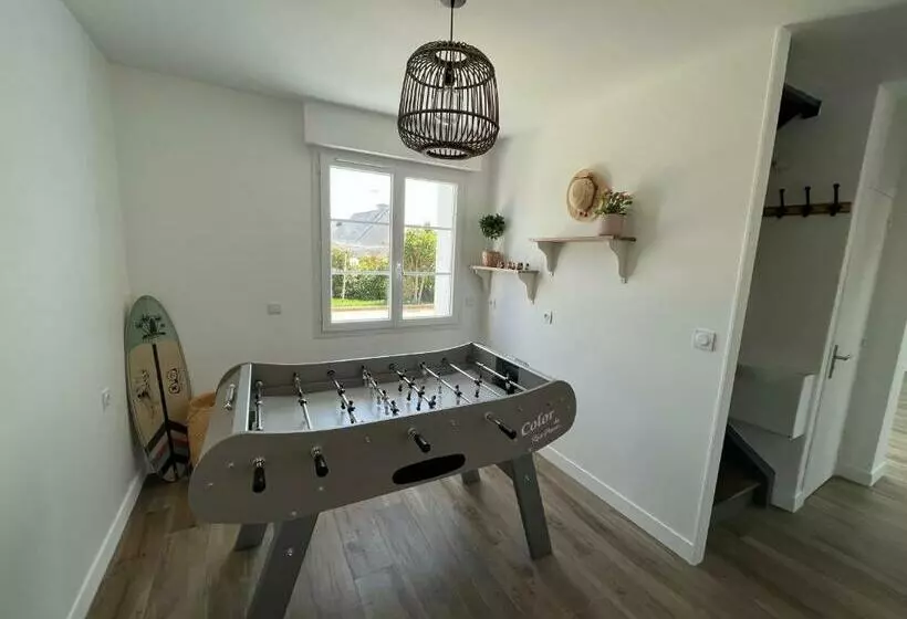 Maison De Famille Avec Piscine