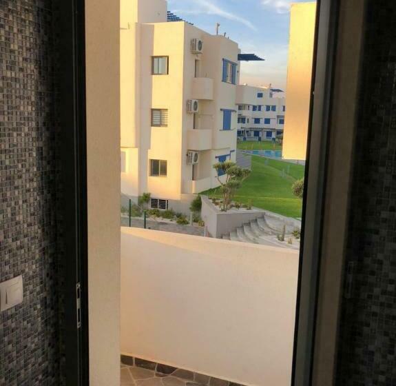 New Apartment Near The Sea