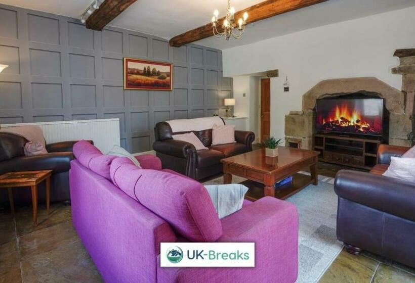 The Historic Bulls Head Grade Ii Listed