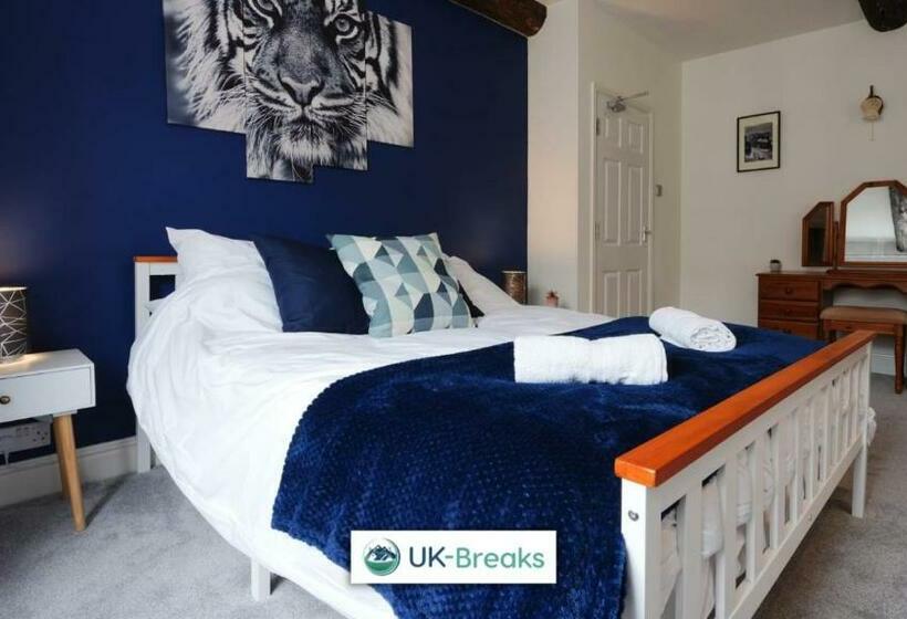 The Historic Bulls Head Grade Ii Listed