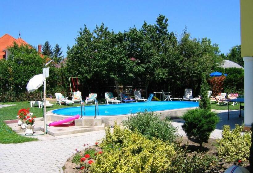 Barbara Wellness Pension