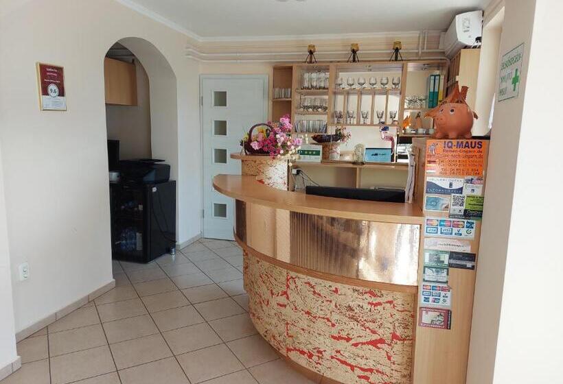 Barbara Wellness Pension