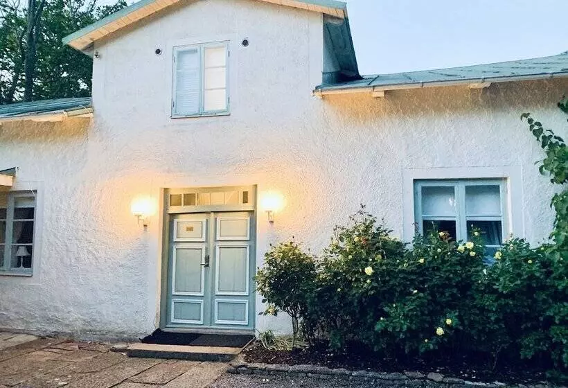 Drottning Victorias Hotell Och Vilohem