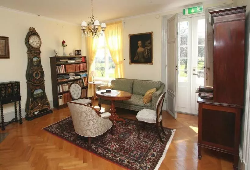 Drottning Victorias Hotell Och Vilohem