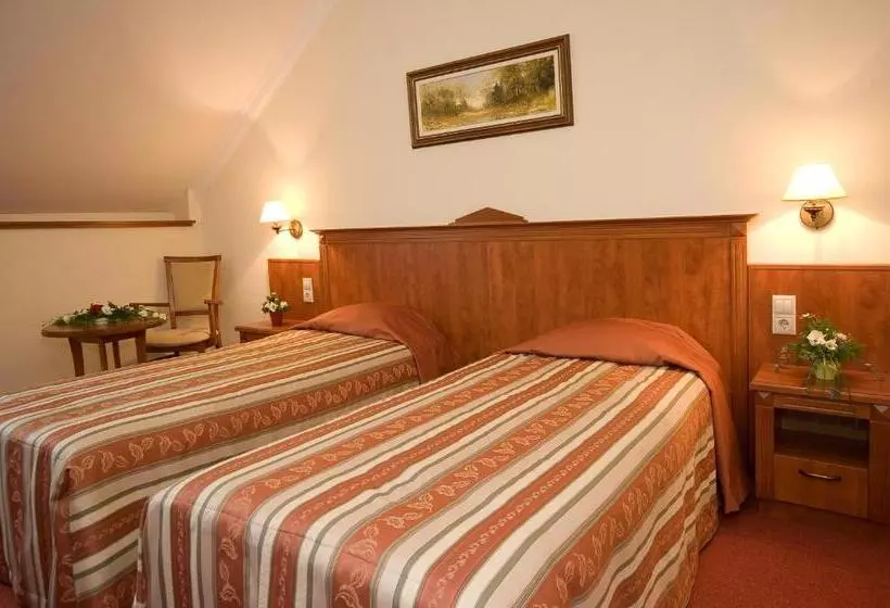 Geréby Kúria Hotel és Lovasudvar